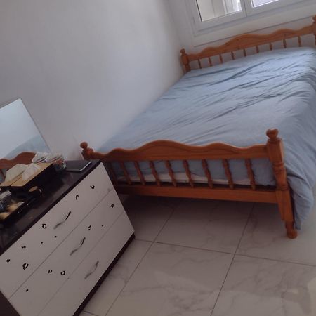 Le Brossolette Appartement Saint-Denis  Buitenkant foto